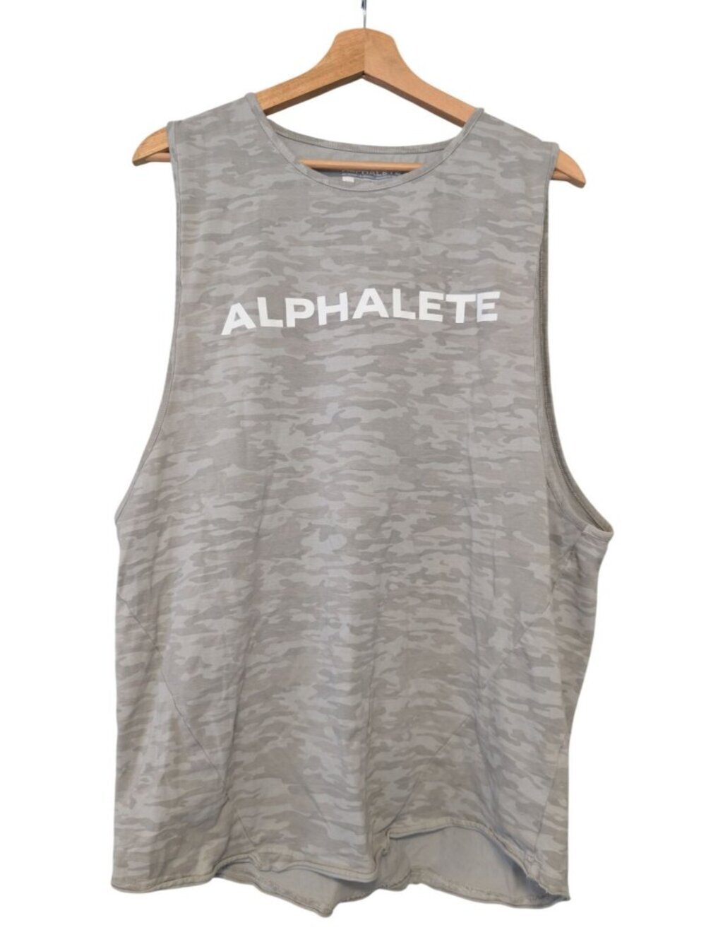 Alphalete Mens XXL Grey Camo Performance Fit Tank Top Gym Muscle Shirt